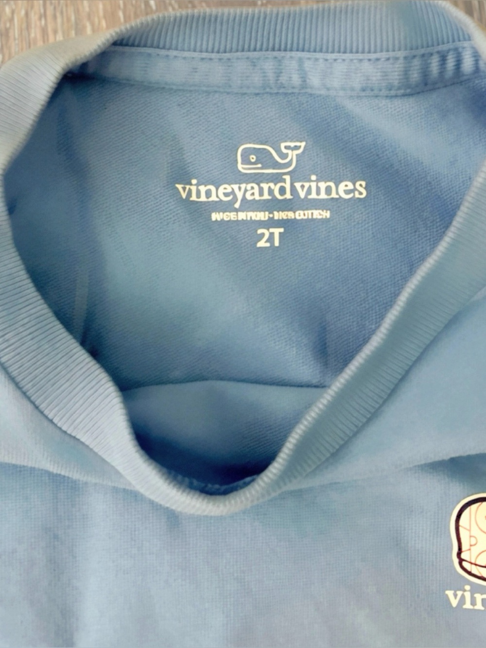 Vineyard Vines Tee - Picture 3 of 4